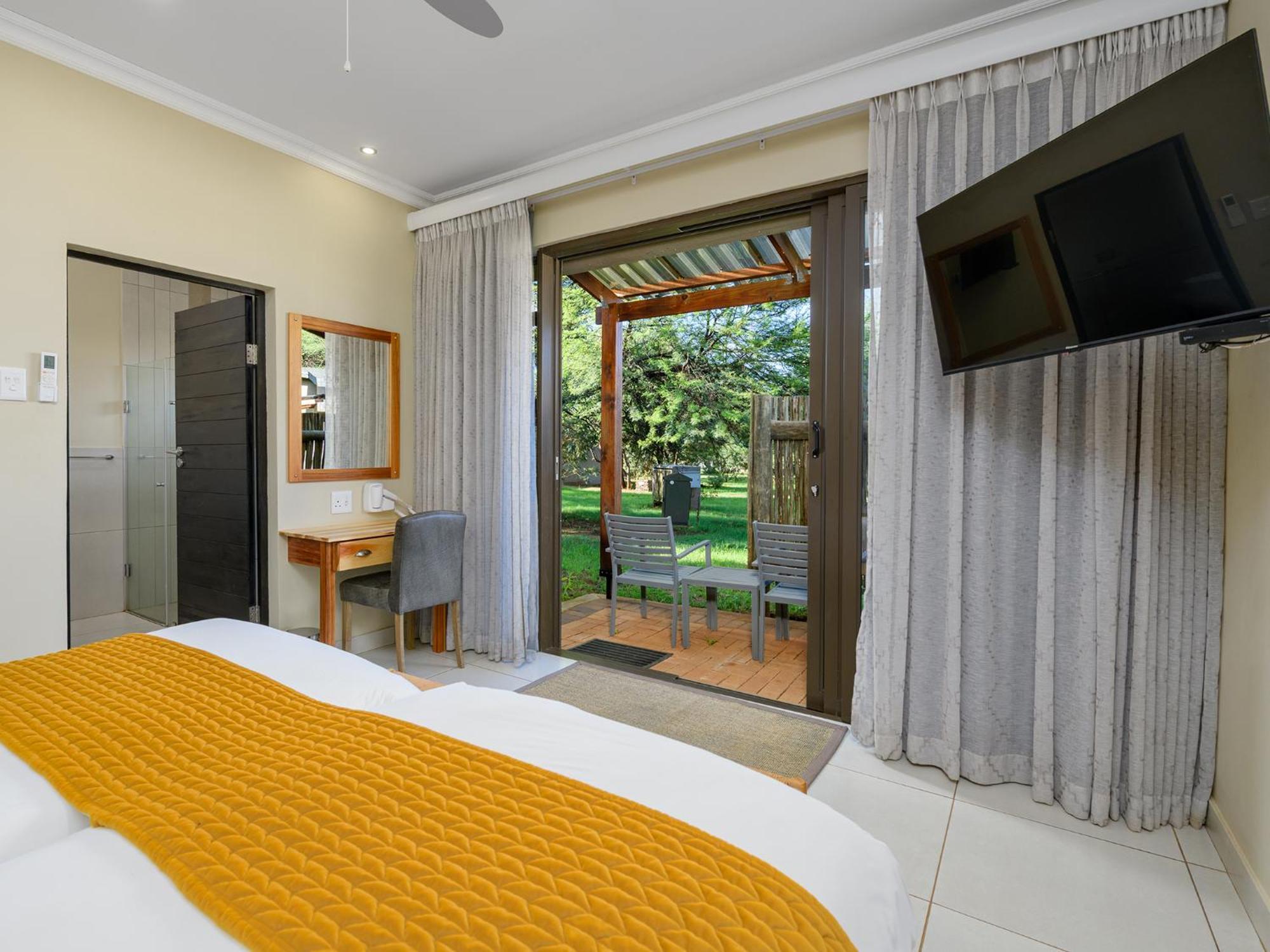 Monomotapa Village @ Legend Golf And Safari 3*