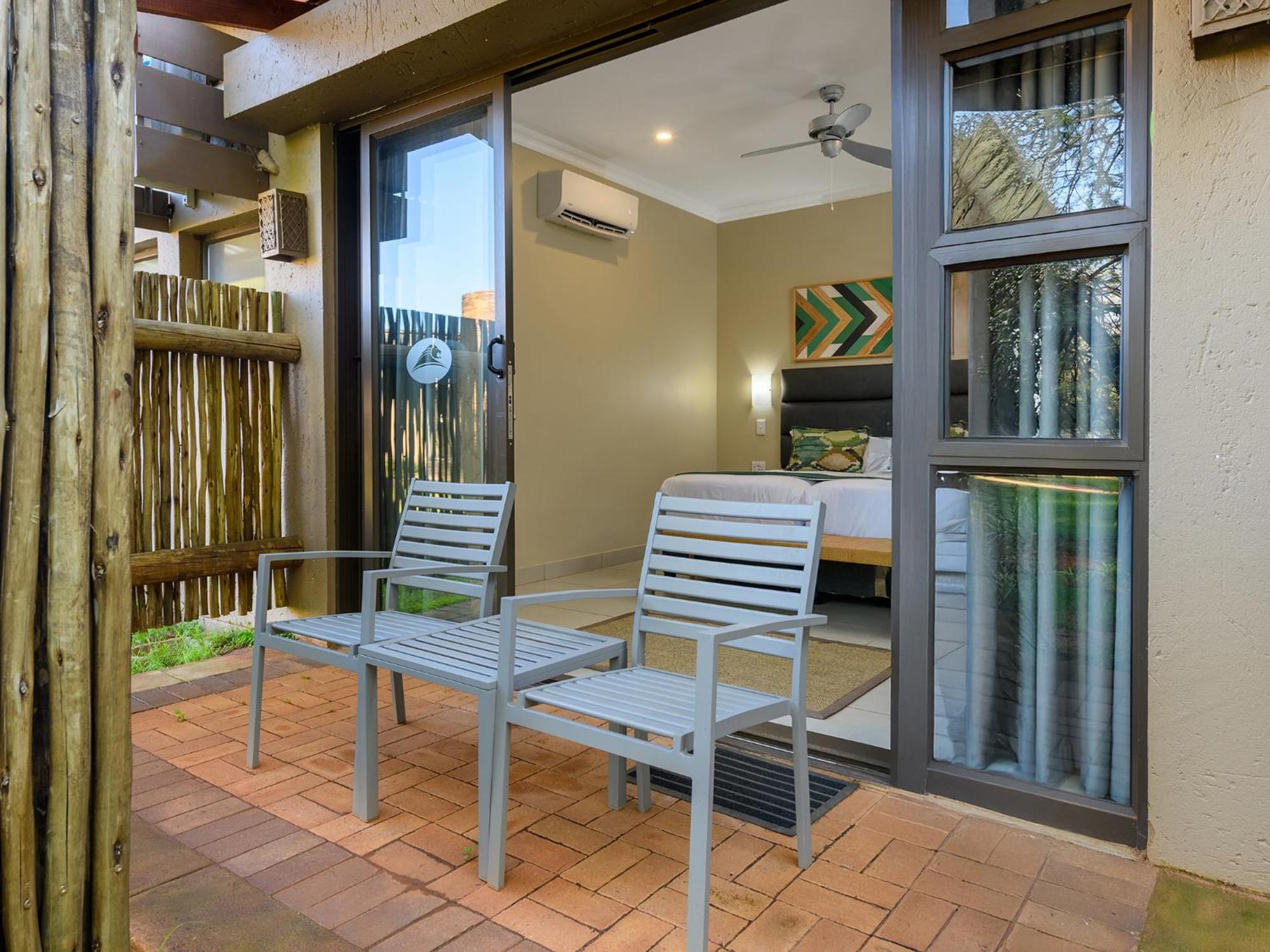 Monomotapa Village @ Legend Golf And Safari Golders Green