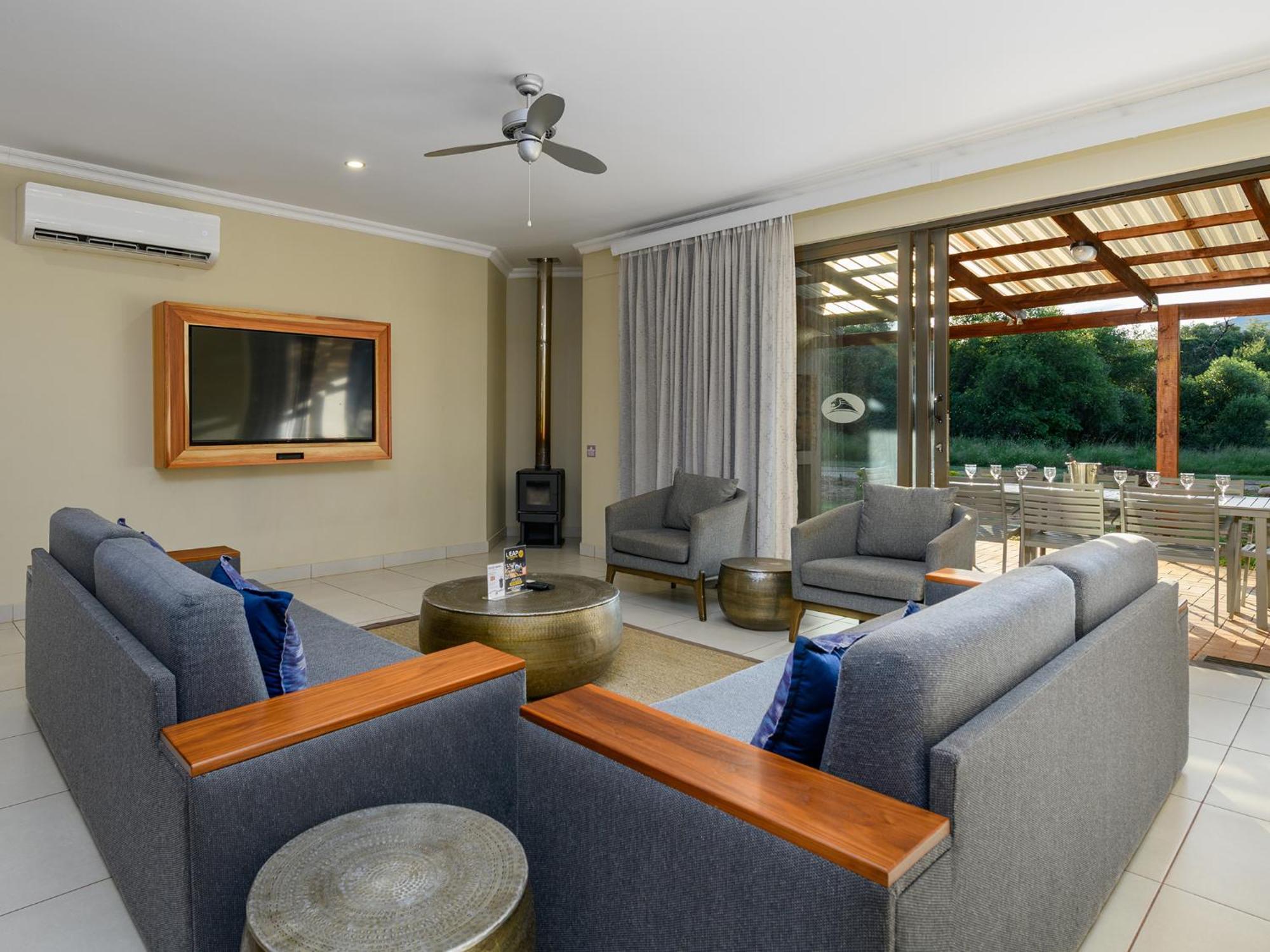 Resort Monomotapa Village @ Legend Golf And Safari Golders Green