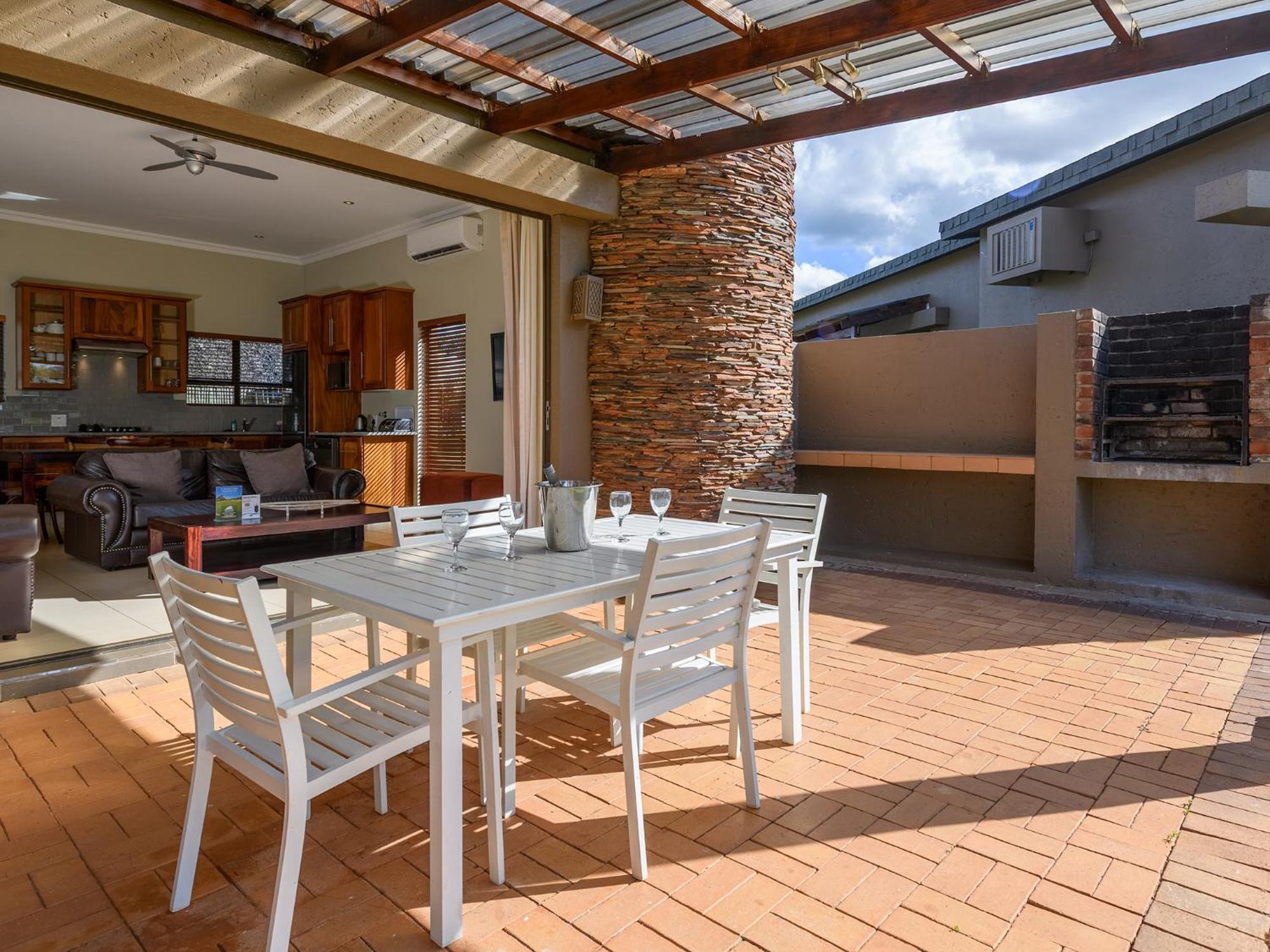 Monomotapa Village @ Legend Golf And Safari Resort Golders Green