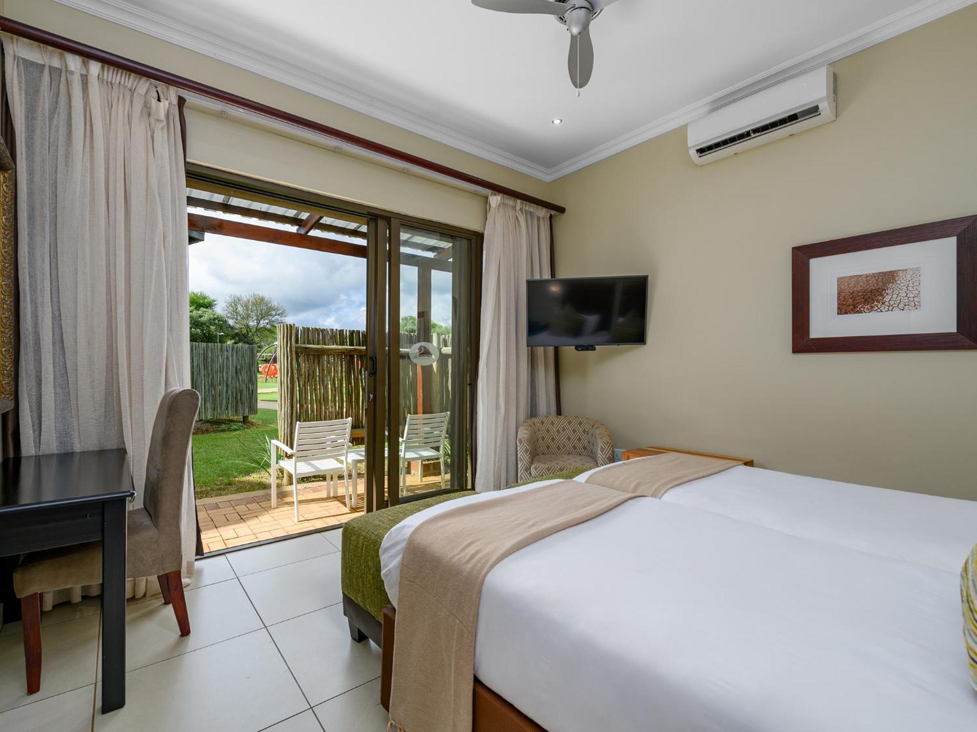 Monomotapa Village @ Legend Golf And Safari Golders Green