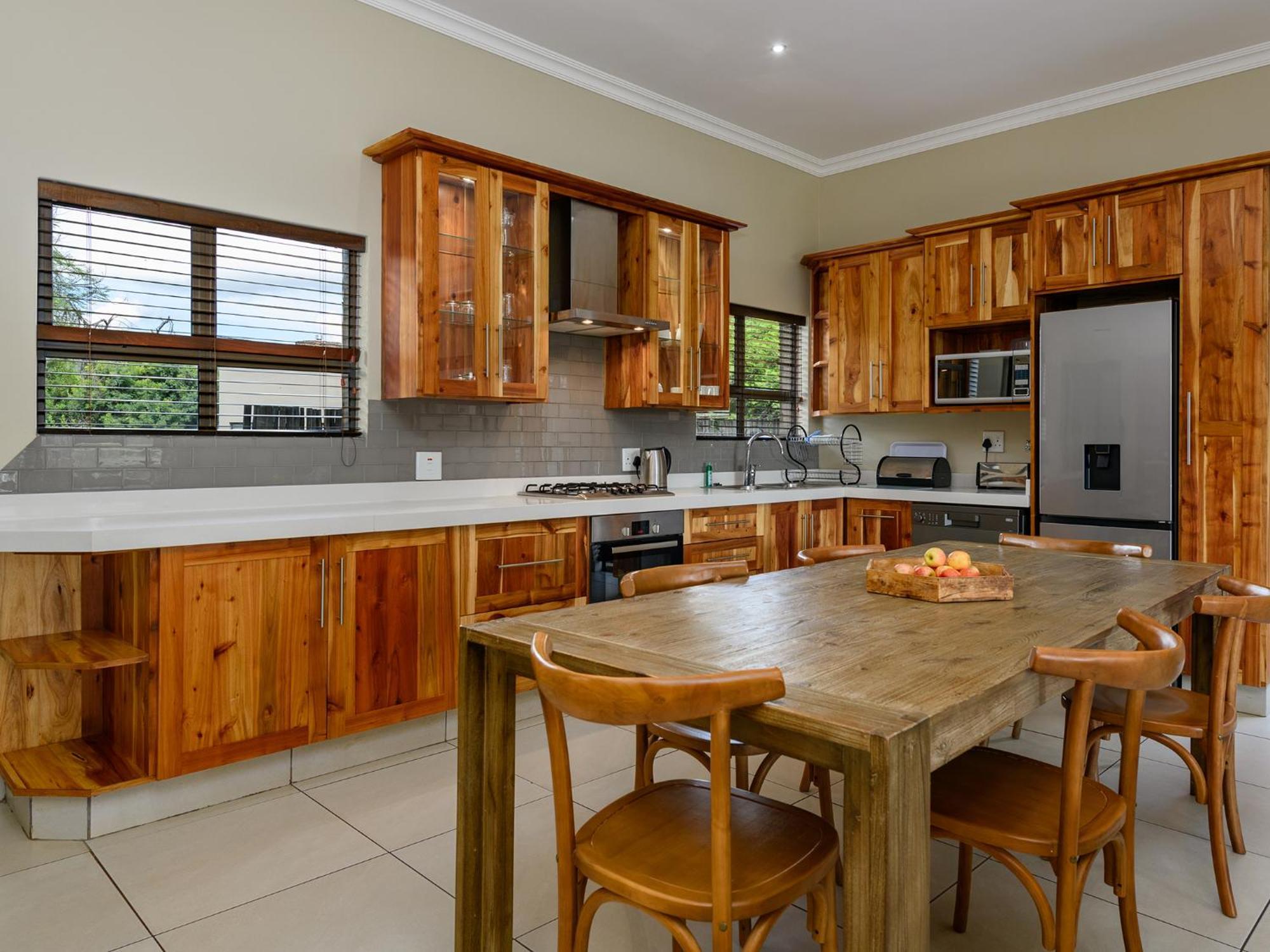 Resort Monomotapa Village @ Legend Golf And Safari Golders Green